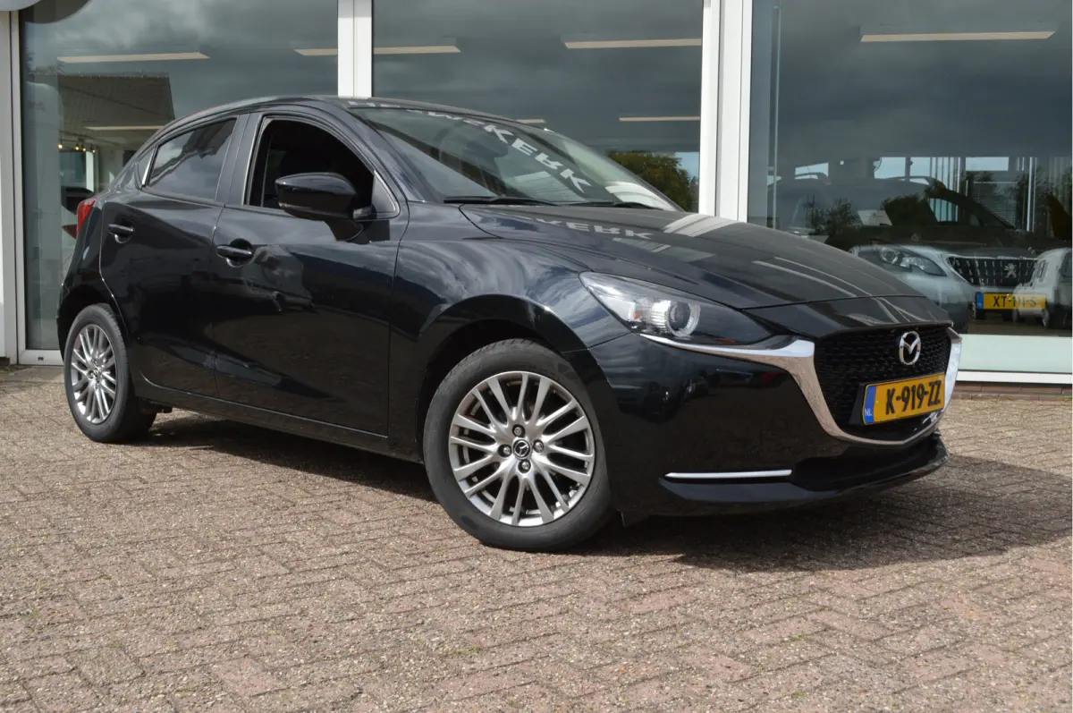 1.5 Skyactiv-G Luxury | Orig NL Auto | 1e eigenaar | Android/Apple Carpl. | Cruise C.