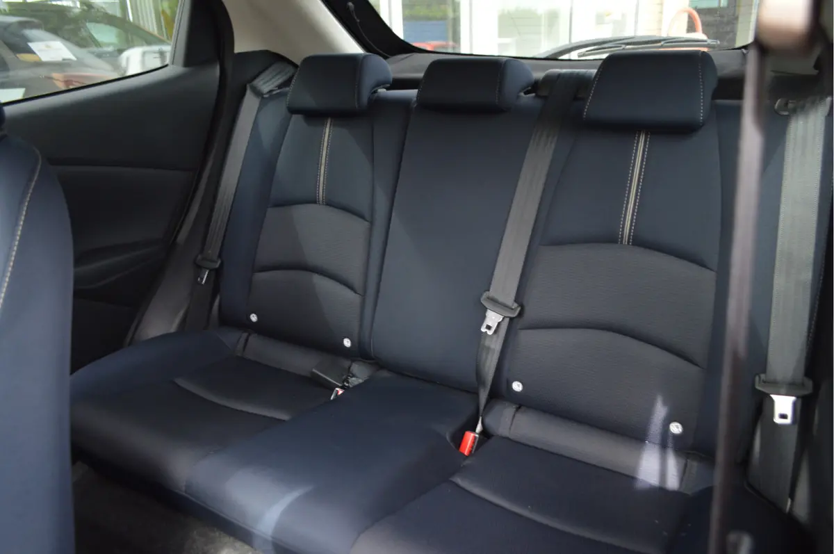 1.5 Skyactiv-G Luxury | Orig NL Auto | 1e eigenaar | Android/Apple Carpl. | Cruise C.