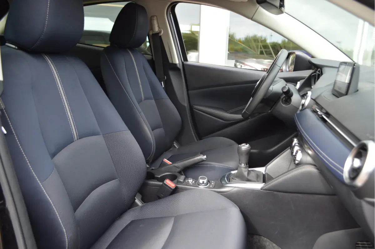 1.5 Skyactiv-G Luxury | Orig NL Auto | 1e eigenaar | Android/Apple Carpl. | Cruise C.