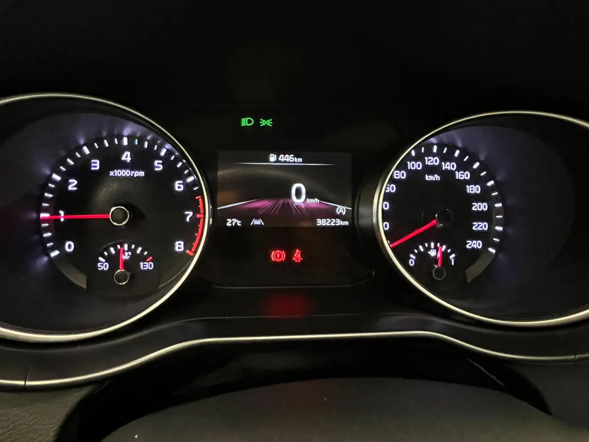 1.0 T-GDi DynamicLine Cruise control Climate control Camera Stoel + Stuur verwarming Apple Carplay/ Android Auto Navigatie
