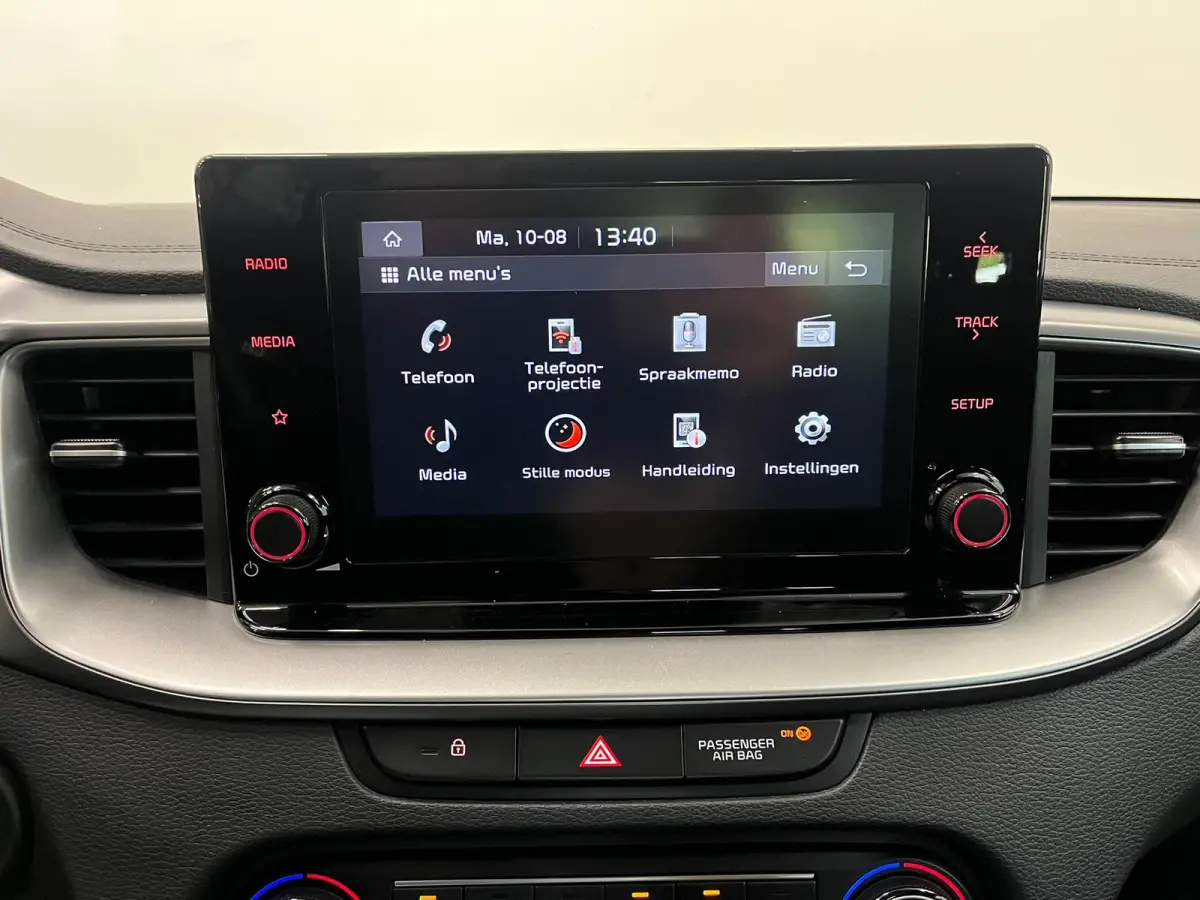 1.0 T-GDi DynamicLine Cruise control Climate control Camera Stoel + Stuur verwarming Apple Carplay/ Android Auto Navigatie