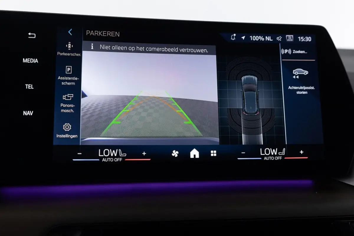 218 218i M-Sport Automaat | LEDER | FULL LED | Carplay| ✅ 1e Eigenaar