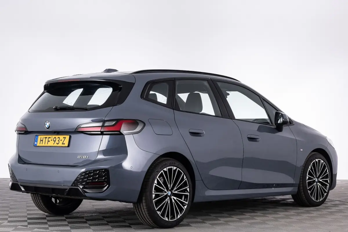 218 218i M-Sport Automaat | LEDER | FULL LED | Carplay| ✅ 1e Eigenaar