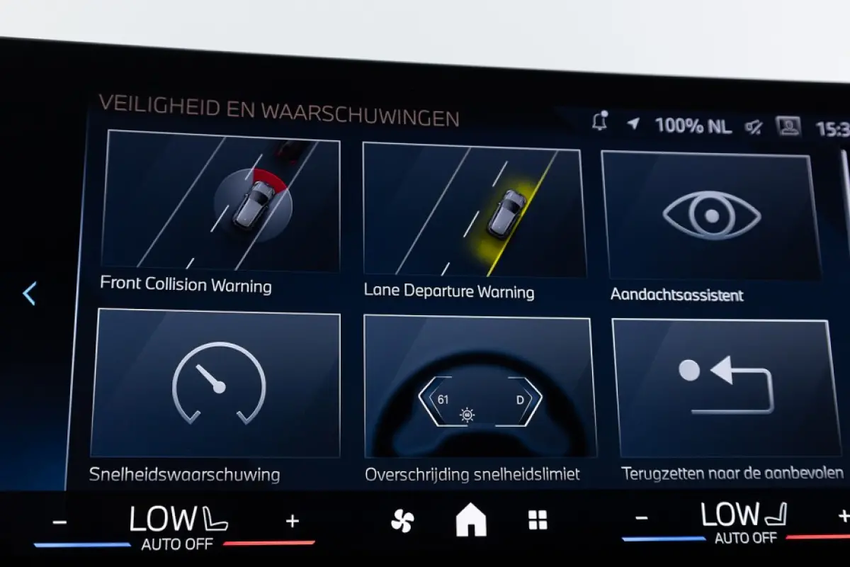 218 218i M-Sport Automaat | LEDER | FULL LED | Carplay| ✅ 1e Eigenaar