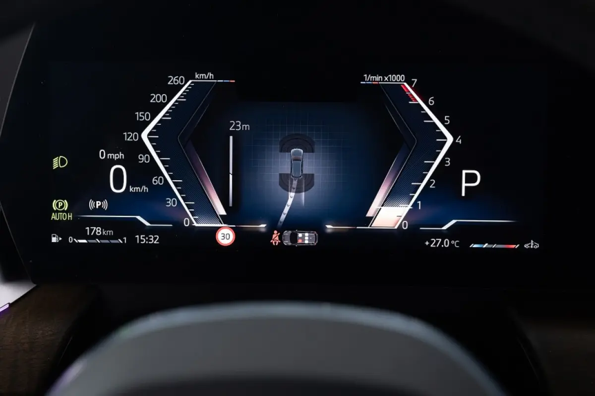 218 218i M-Sport Automaat | LEDER | FULL LED | Carplay| ✅ 1e Eigenaar