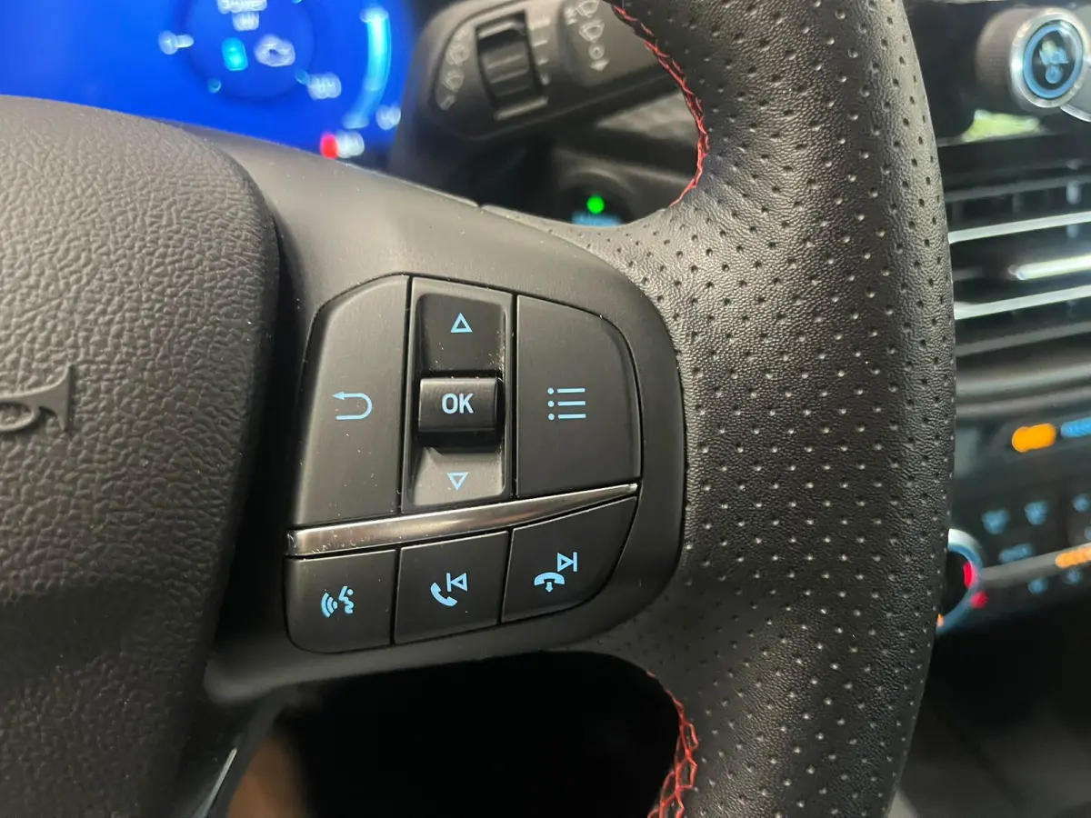 2.5 PHEV ST-Line Automaat Trekhaak Navigatie Apple CarPlay Android Auto Camera Parkeerhulp Adaptive Cruise Control Dodehoekdetectie Stoelverwarming Climate Control Lichtmetalen velgen