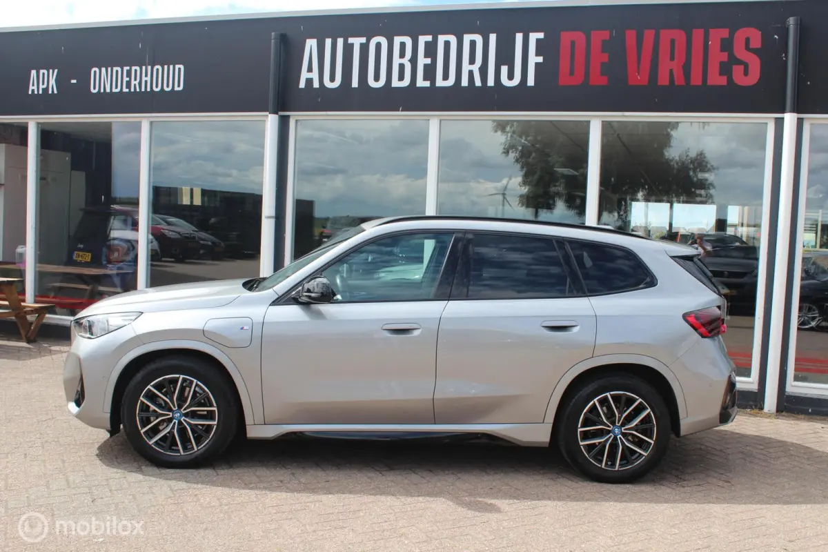 xDrive25e M-Sport Trekhaak/ACC/Lane-Assist/Matrix/NAP