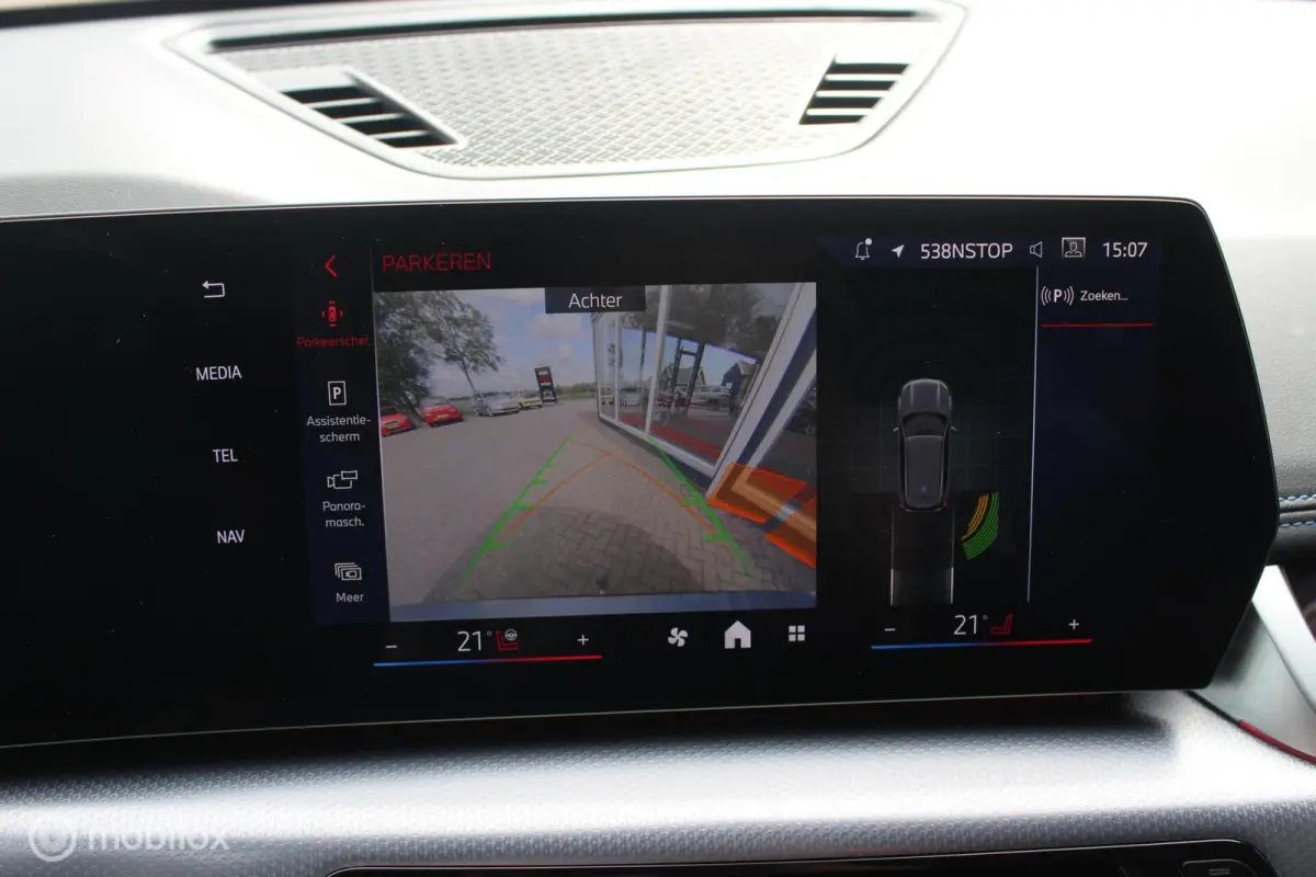 xDrive25e M-Sport Trekhaak/ACC/Lane-Assist/Matrix/NAP