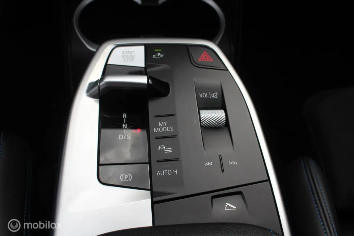 xDrive25e M-Sport Trekhaak/ACC/Lane-Assist/Matrix/NAP