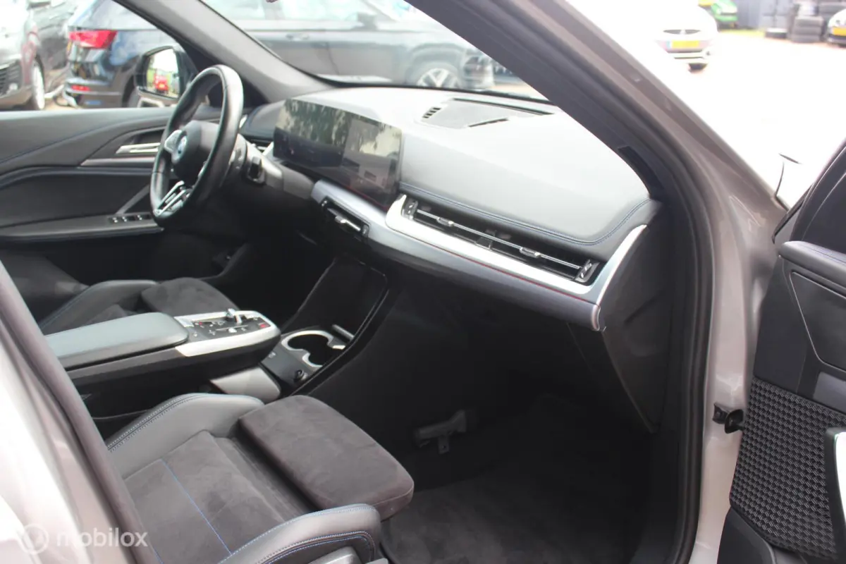 xDrive25e M-Sport Trekhaak/ACC/Lane-Assist/Matrix/NAP
