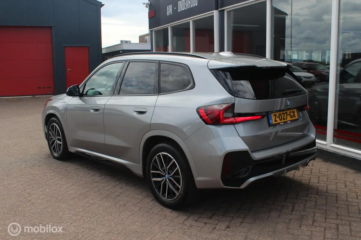 xDrive25e M-Sport Trekhaak/ACC/Lane-Assist/Matrix/NAP