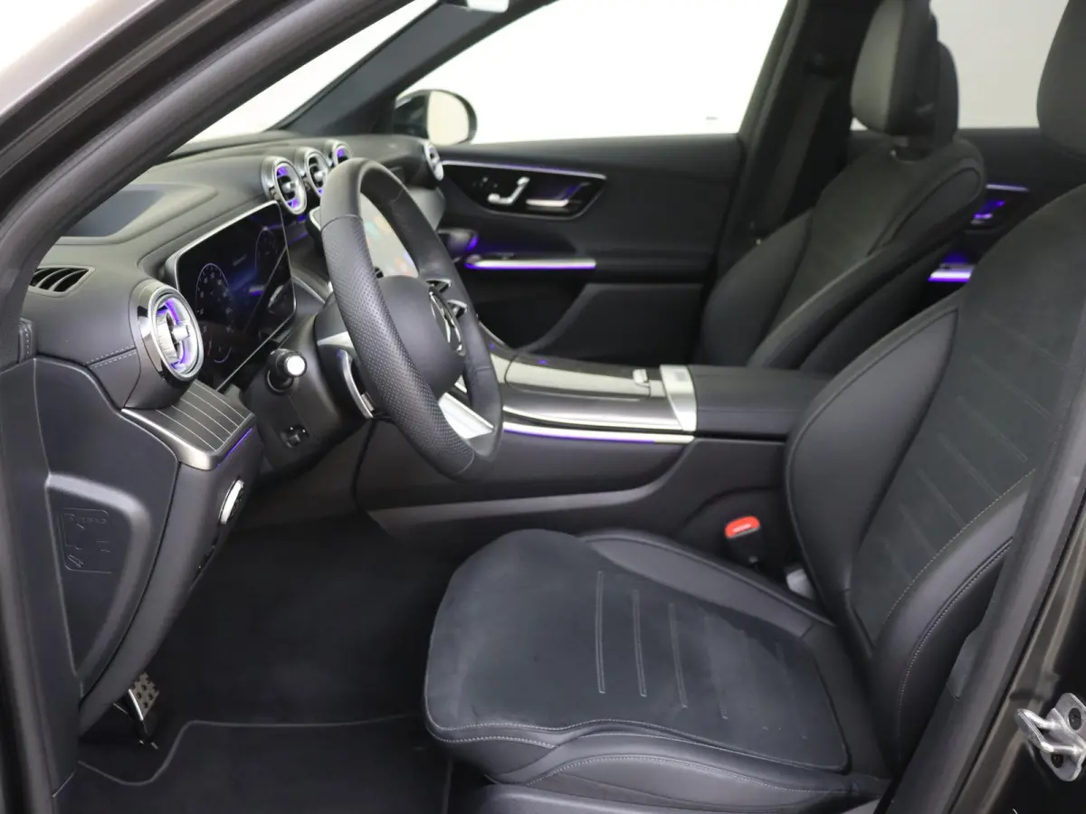 4MATIC AMG Line / Premium Plus/ AIRMATIC/ Night/ Achterasbesturing/ Rijassistentiepakket/ 20 inch/ El. Trekhaak/ MANUFAKTUR Grafietgrijs Magno