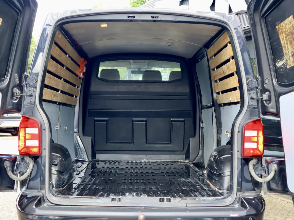 2.0 TDI 150PK DSG LANG ENKELE CABINE