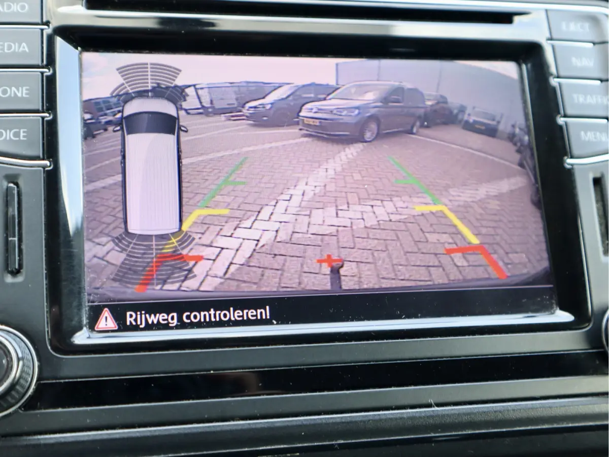 2.0 TDI 150PK DSG LANG ENKELE CABINE