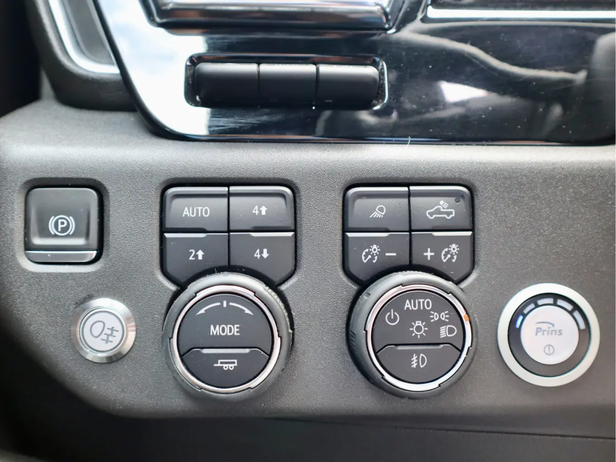CHEVROLET HIGH COUNTRY FULL OPTIONS