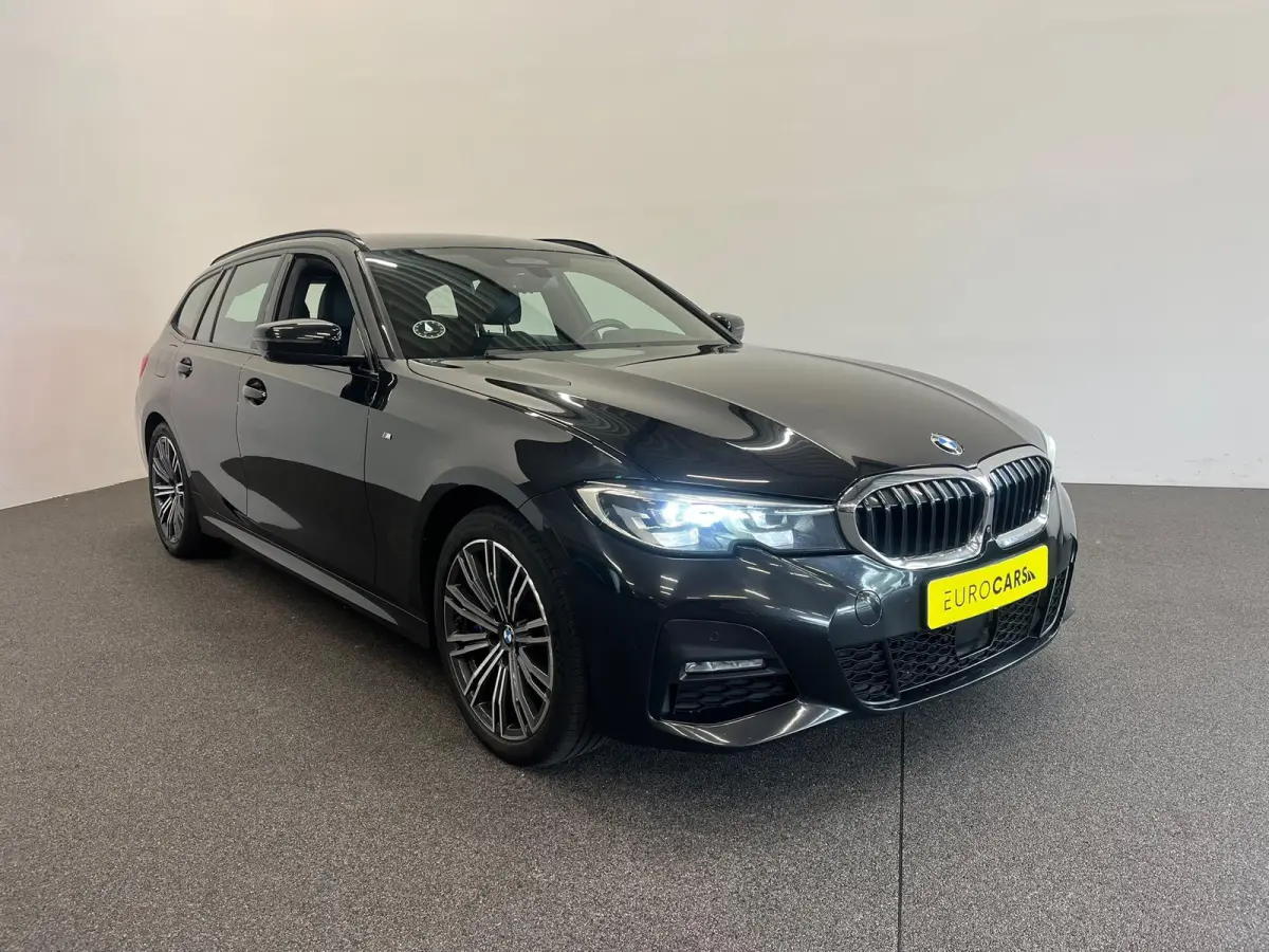 330e High Executive M-Sport SoH 87% Surround View Camera Adaptieve Cruise Control M Sportremsysteem Parkeersensoren Stuur + stoel verwarming Navigatie Led Keyless Apple Carplay/ Android Auto