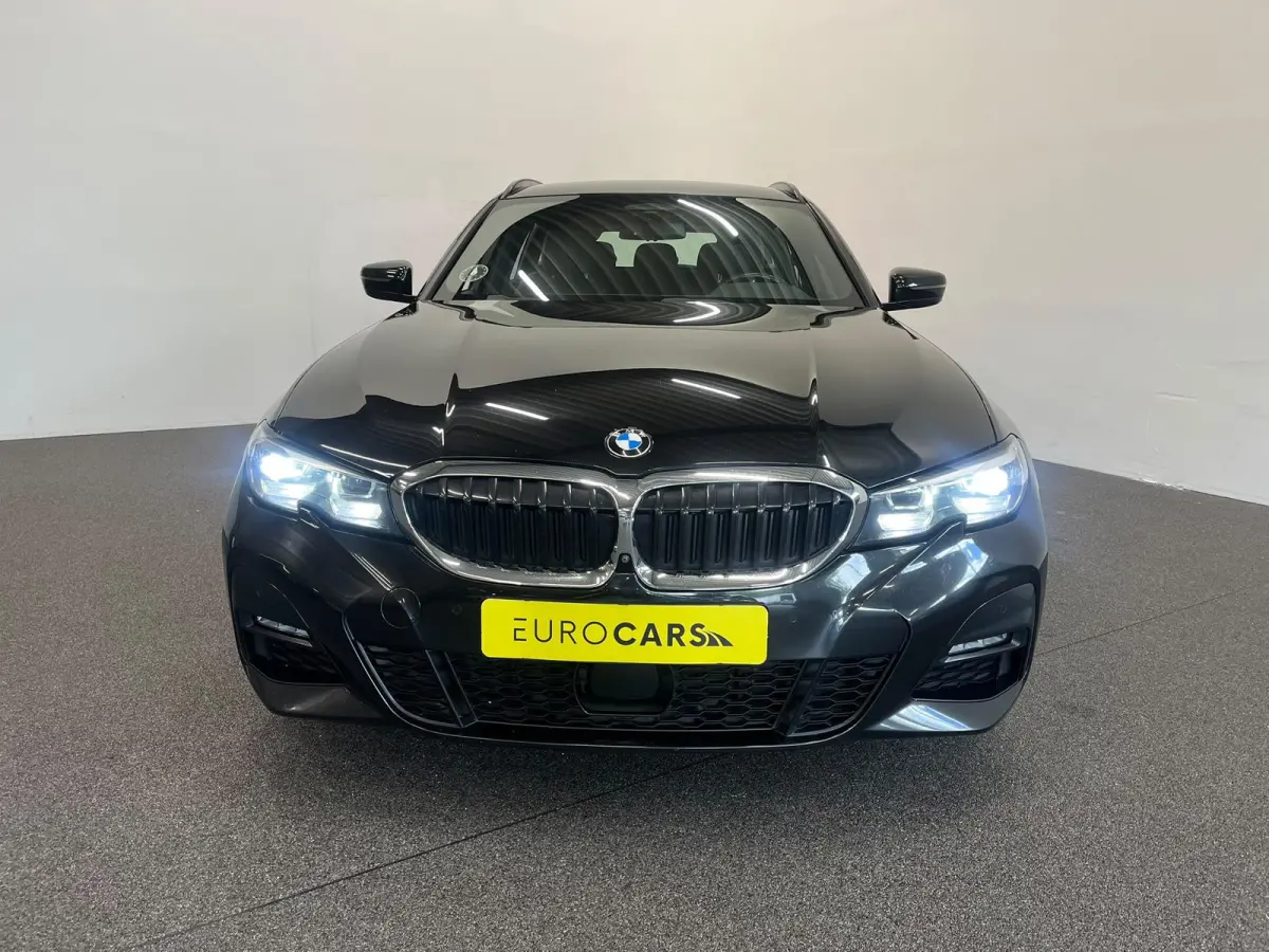330e High Executive M-Sport SoH 87% Surround View Camera Adaptieve Cruise Control M Sportremsysteem Parkeersensoren Stuur + stoel verwarming Navigatie Led Keyless Apple Carplay/ Android Auto