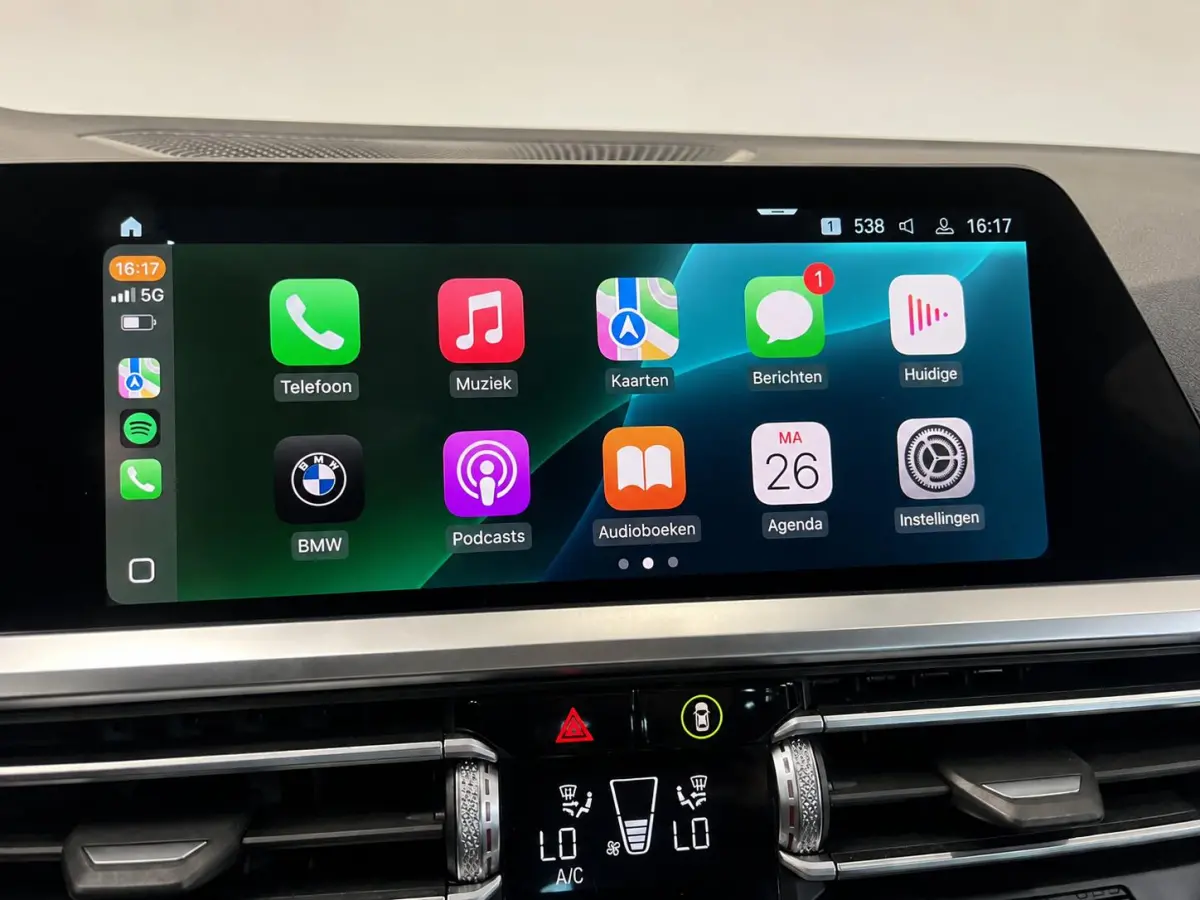330e High Executive M-Sport SoH 87% Surround View Camera Adaptieve Cruise Control M Sportremsysteem Parkeersensoren Stuur + stoel verwarming Navigatie Led Keyless Apple Carplay/ Android Auto