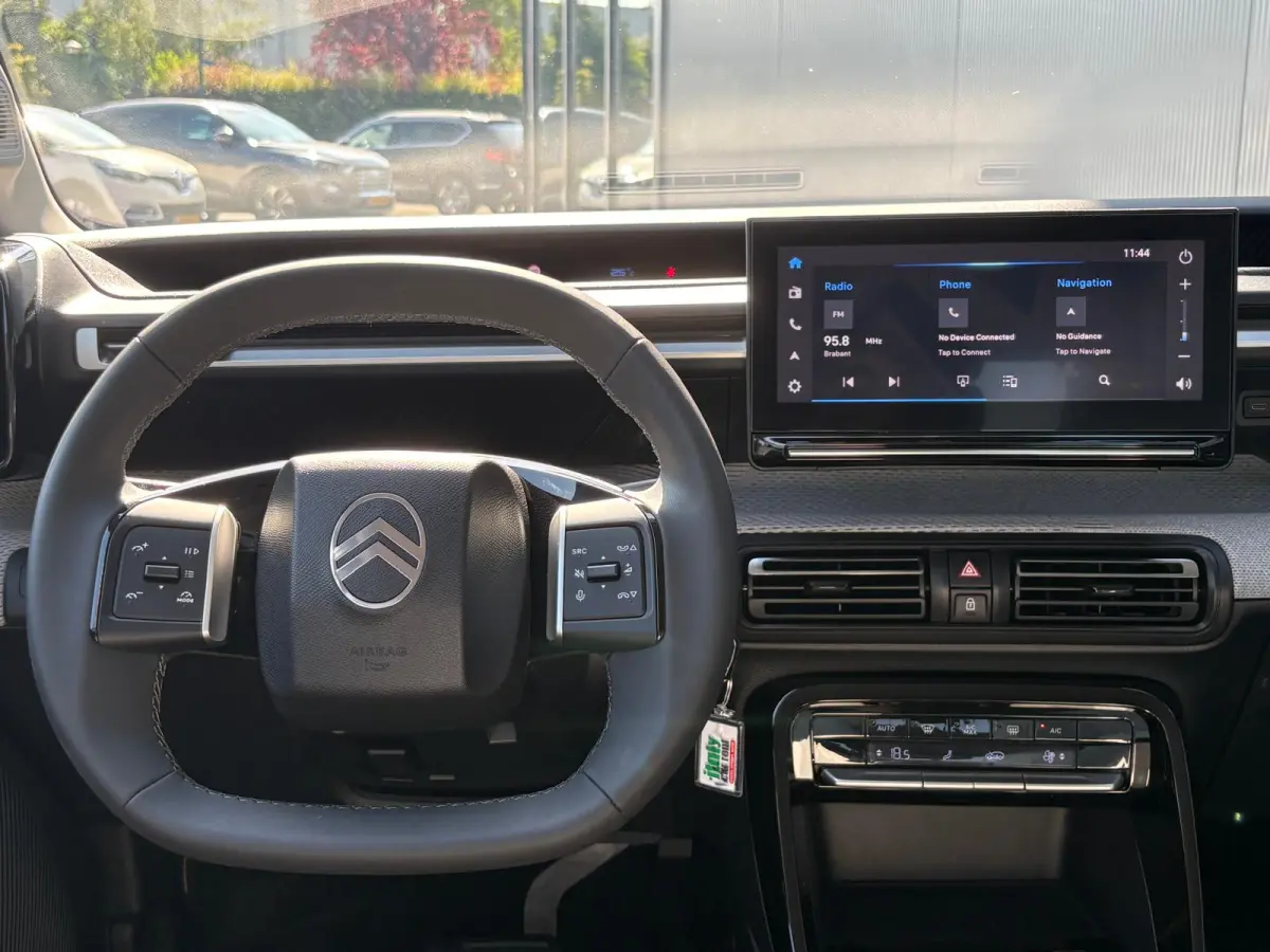 Max 113pk 44 kWh Navigatie/Camera/Parkeerhulp/Carplay-android