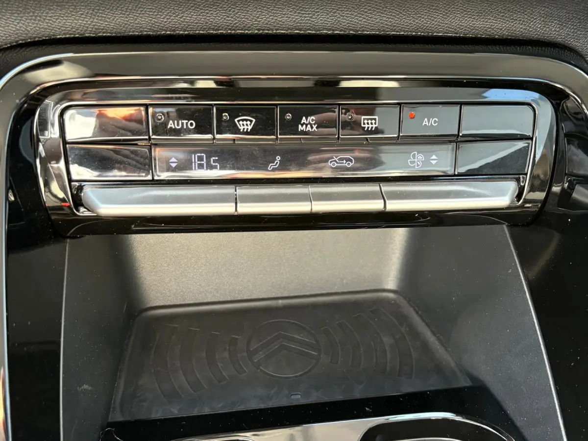Max 113pk 44 kWh Navigatie/Camera/Parkeerhulp/Carplay-android