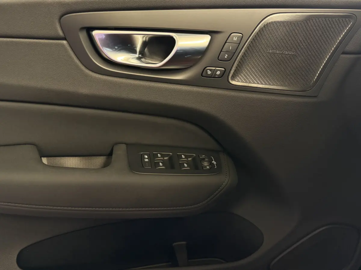 2.0 T8 455PK AWD PLUS DARK NIEUWE AUTO HARMAN KARDON 360.CAM STOEL/STUUR VERW LEER