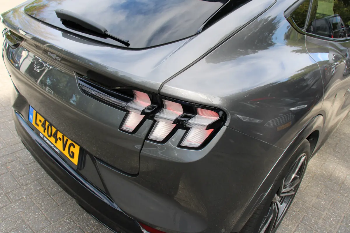 Extended First Edition AWD 98 kWh | NL-AUTO! | 1E EIGENAAR! | SOH 93,5% | PANODAK | 360° CAMERA | ADAPTIVE CRUISE | DODE HOEK | B&O | WINTERPACK | LANE ASSIST | PARK SENS V+A | DEALER OH!