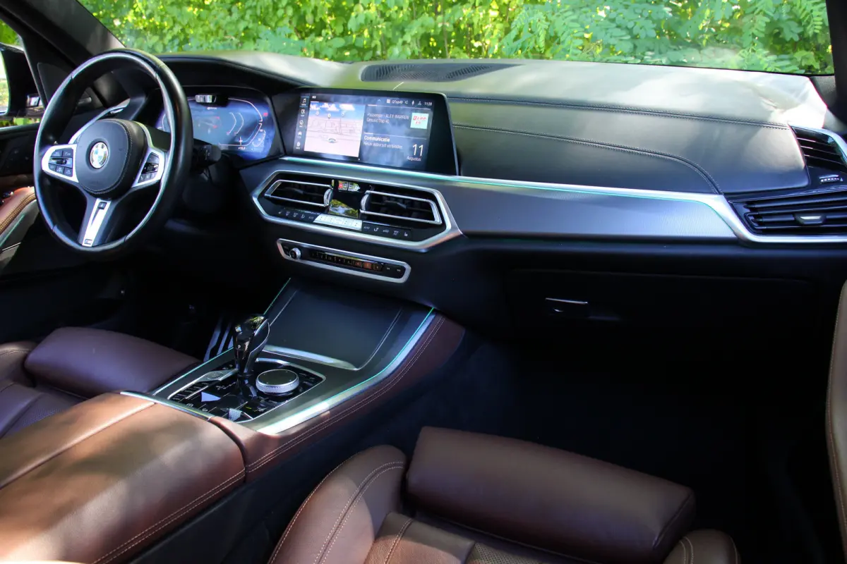 xDrive45e High Executive | NL-AUTO! | M-SPORT | 360° CAMERA ELEKTR TREKHAAK | LUCHTVERING | ADAPTIVE CRUISE | DODE HOEK | HARMEN KARDON | LANE ASSIST | ELEKTR. STOEL INCL GEHEUGEN