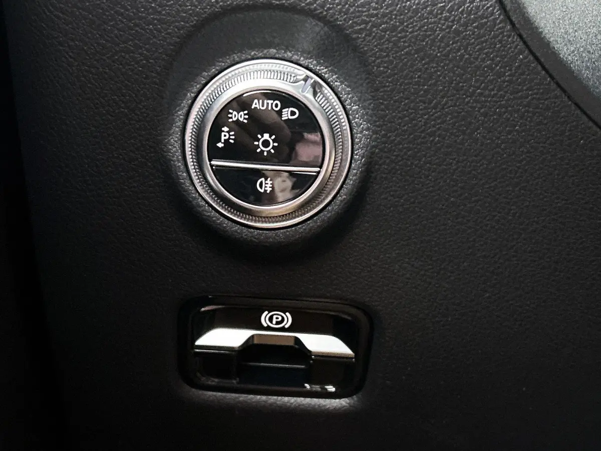 300 e AMG Line | Ambient Light | TREKHAAK | Dodehoekdetectie | Memory | 360 graden Camera | Elektrische Achterklep | VOL!