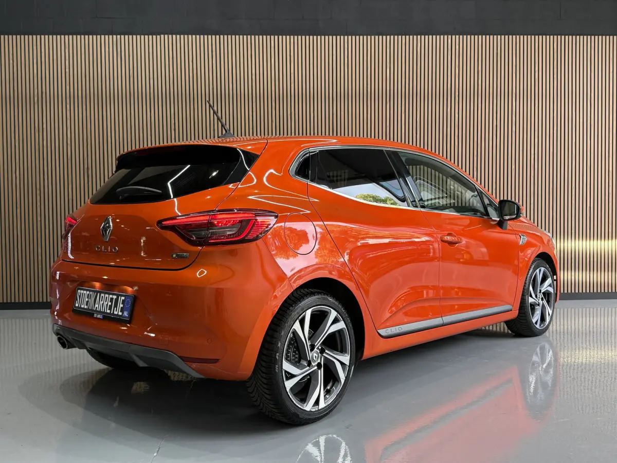 1.0 TCe 100pk R.S. Line | Groot Navi | Camera | Carplay | 17 inch | Sport stoelen | 100% onderhouden!