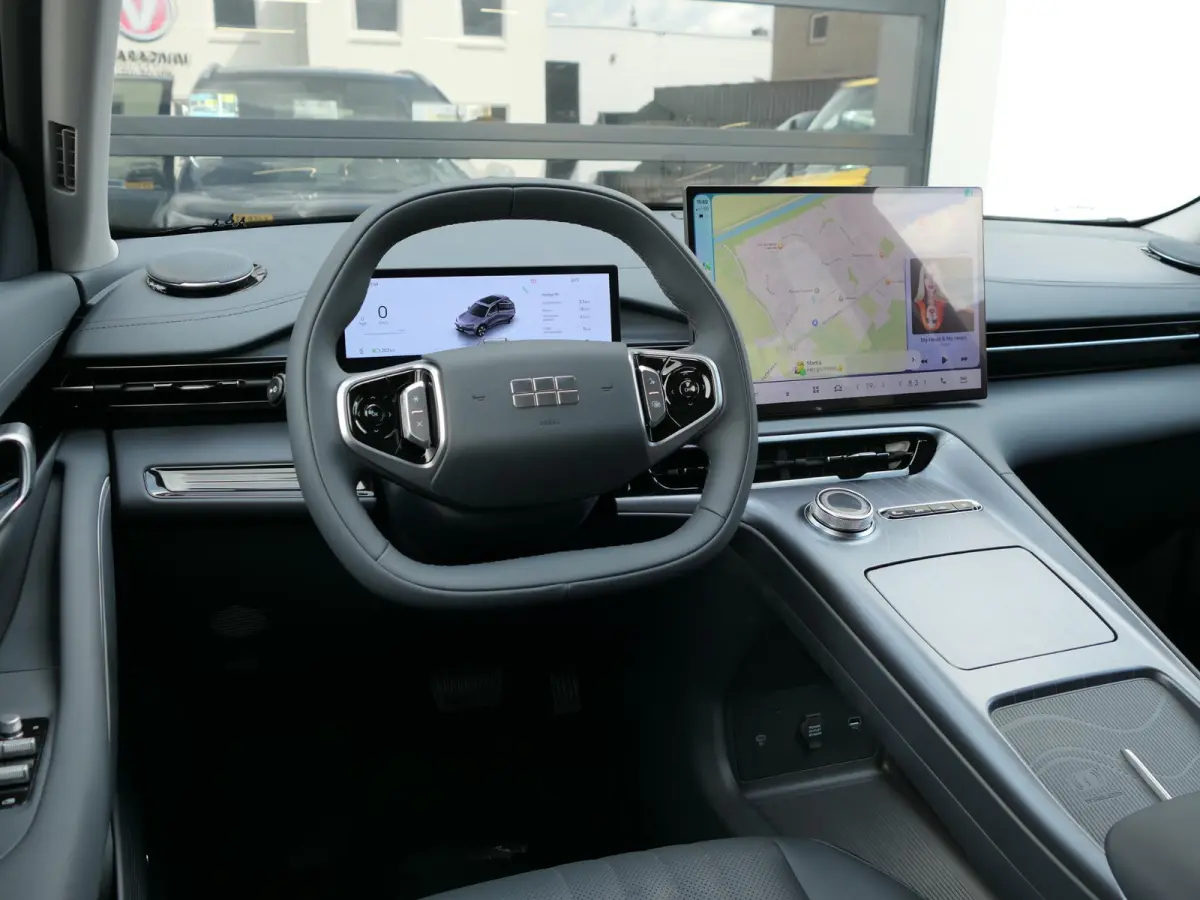 Pro+ 68 kWh | 475 KM WLTP | 8 jaar fabrieksgarantie | 360°-camera | Stoelventilatie | Warmtepomp | Stoelverwarming | Apple-/Android Carplay | Leder | ACC | Dodehoek detectie
