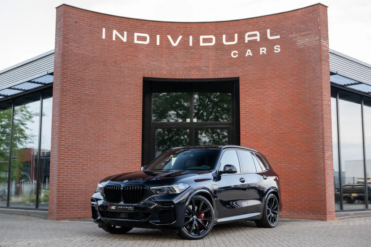 xDrive45e M-Sport 4-Wielsturing B&W CoPilot Sky