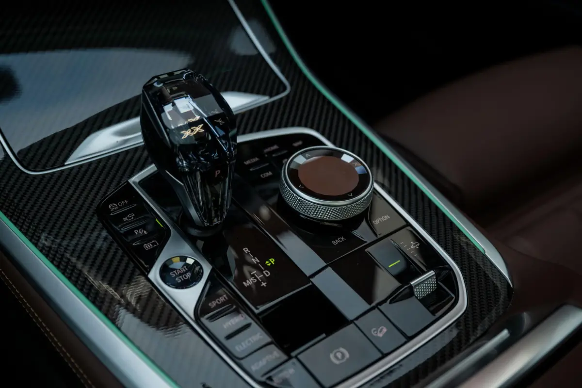 xDrive45e M-Sport 4-Wielsturing B&W CoPilot Sky