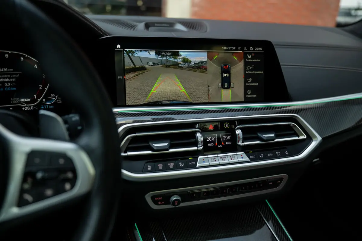 xDrive45e M-Sport 4-Wielsturing B&W CoPilot Sky