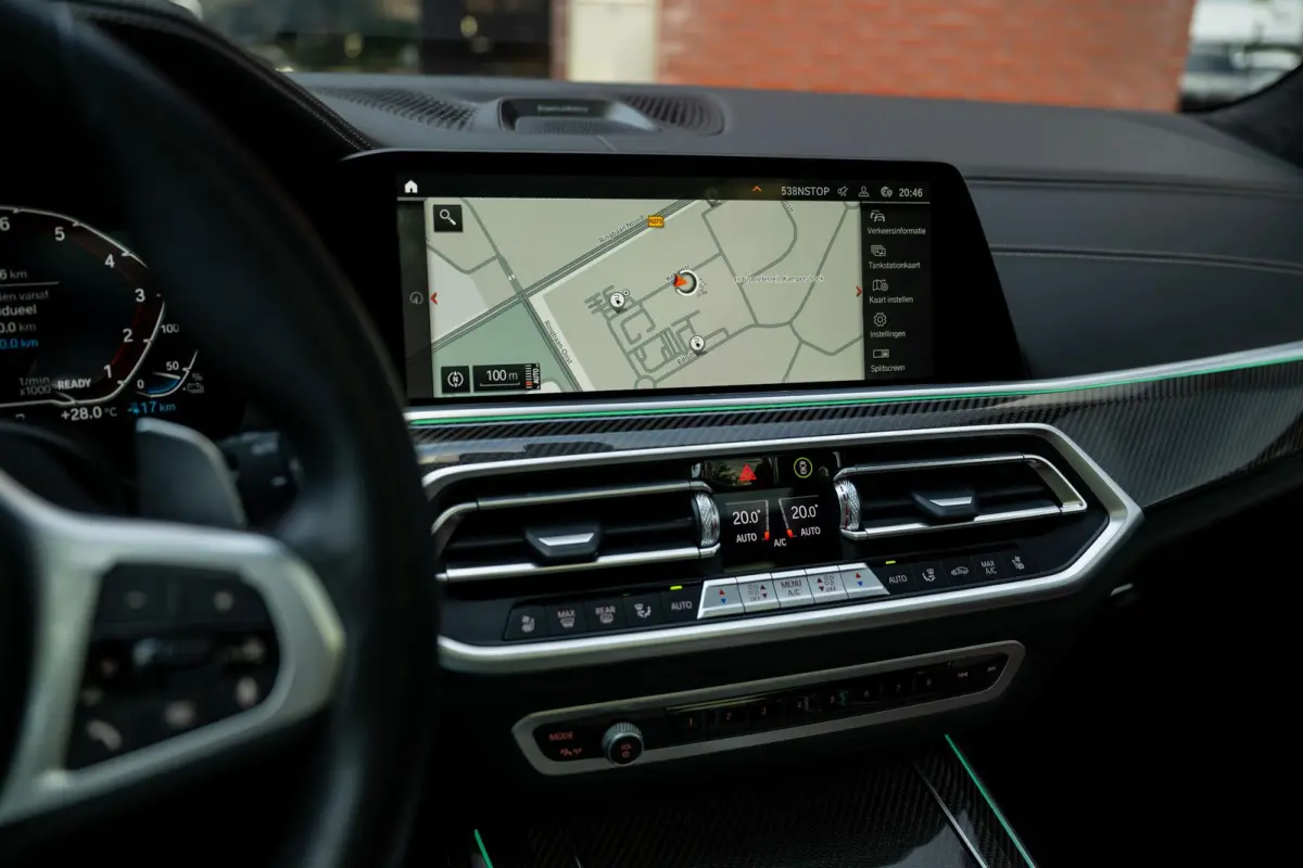 xDrive45e M-Sport 4-Wielsturing B&W CoPilot Sky
