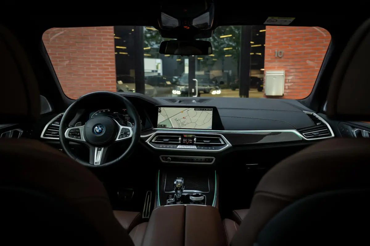 xDrive45e M-Sport 4-Wielsturing B&W CoPilot Sky