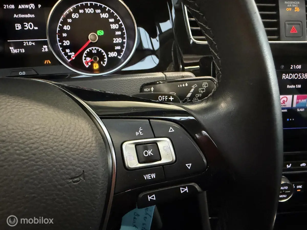 7.5 R-Line 1.5 TSI DSG 150PK | Pano | ACC