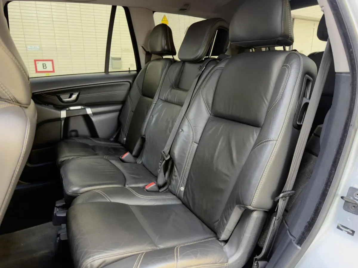 3.2 awd r-design 7 seater