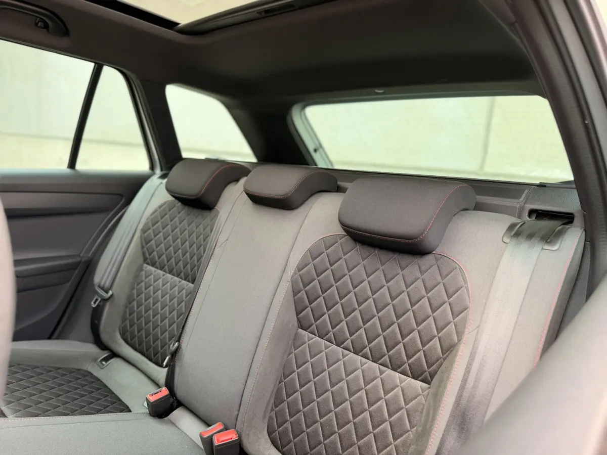 1.0 TSI Monte Carlo DSG Pano Camera CarPlay Navi DAB BTW
