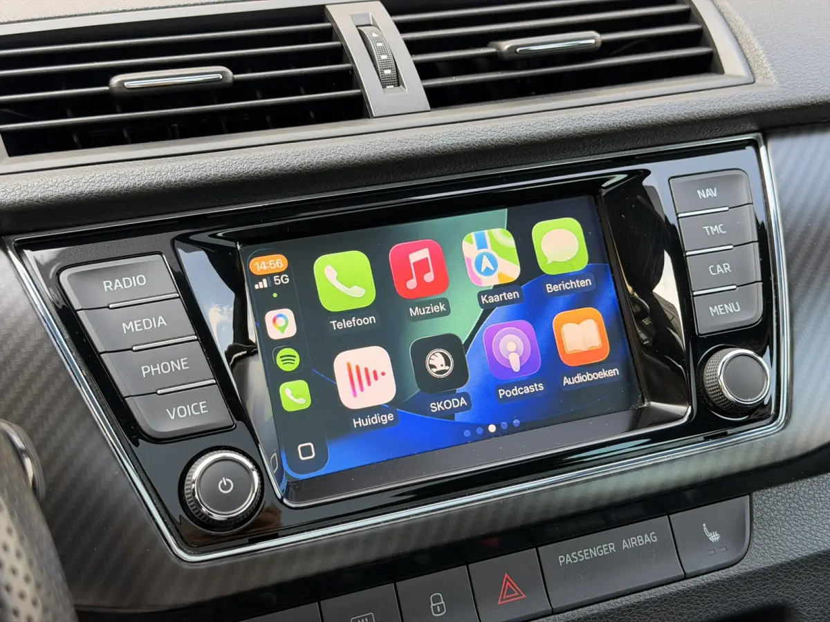 1.0 TSI Monte Carlo DSG Pano Camera CarPlay Navi DAB BTW