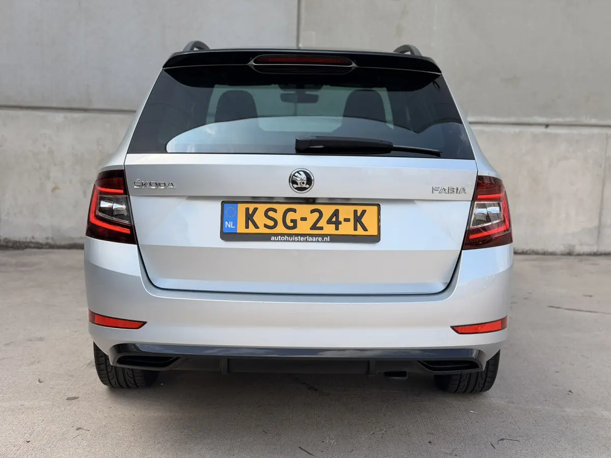 1.0 TSI Monte Carlo DSG Pano Camera CarPlay Navi DAB BTW