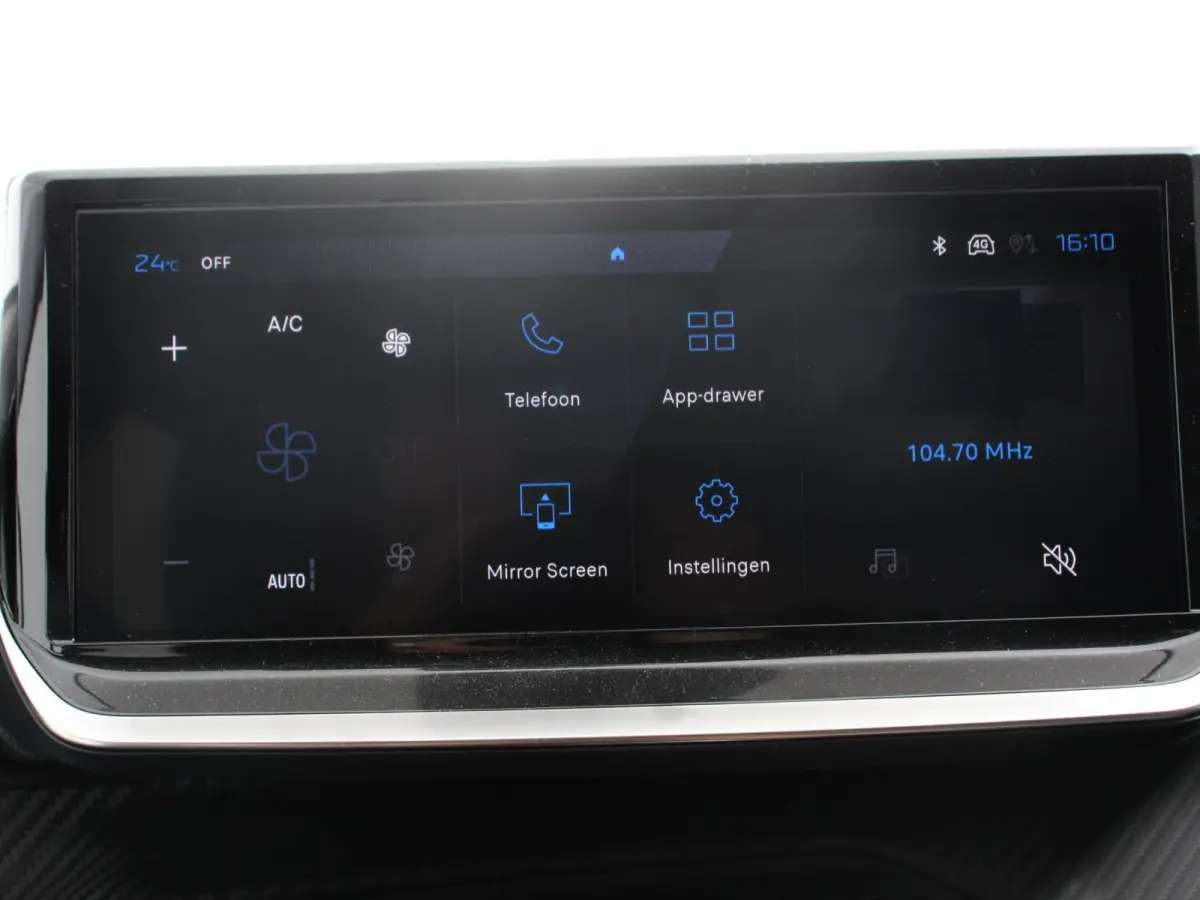 EV Allure 50 kWh Warmtepomp Navigatie Apple Carplay Android Auto Parkeerhulp Cruise Control Full Led Climate Control Lichtmetalen velgen