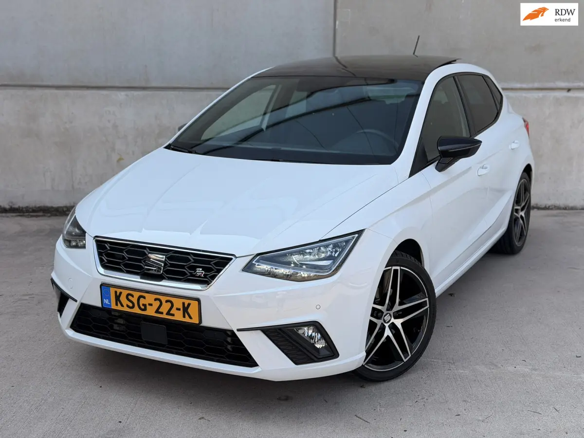 1.0 TSI FR Business Intense Plus Pano Virtual Camera 18'' 6-bak
