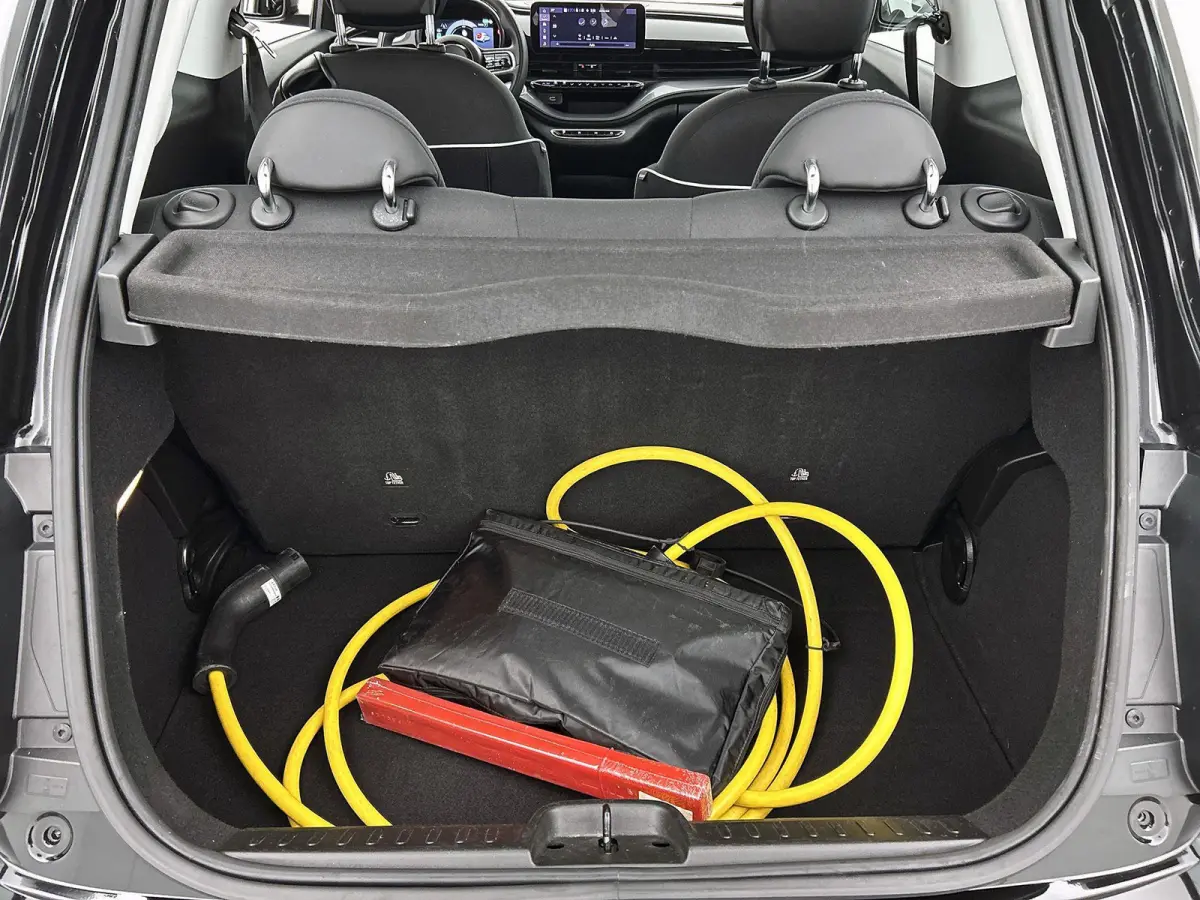 Urban 42 kWh