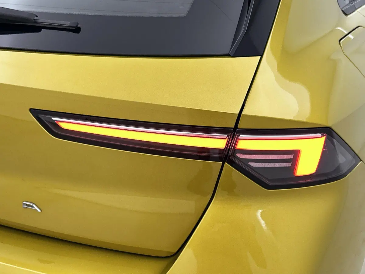 1.2 Level 2 | 110pk | Apple Carplay/Android Auto | Trekhaak | Parkeersensoren |