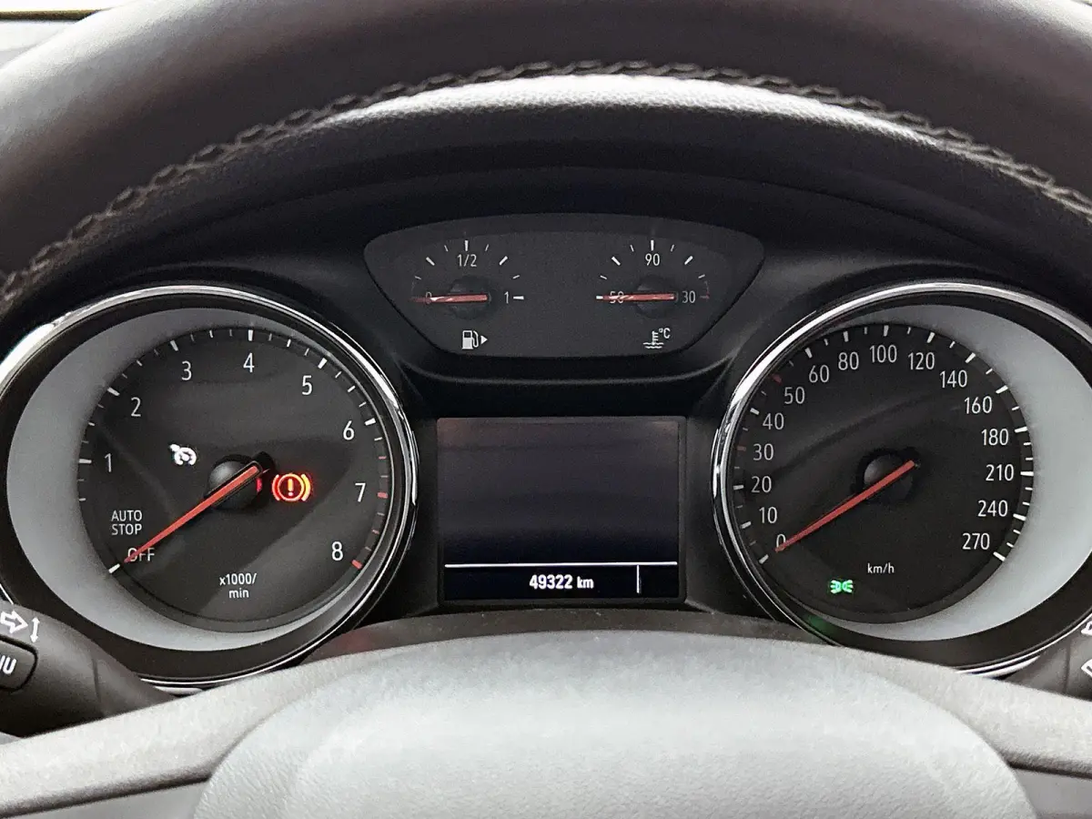 1.2 Business Edition | 110pk | Trekhaak | 49.000km! | Camera |