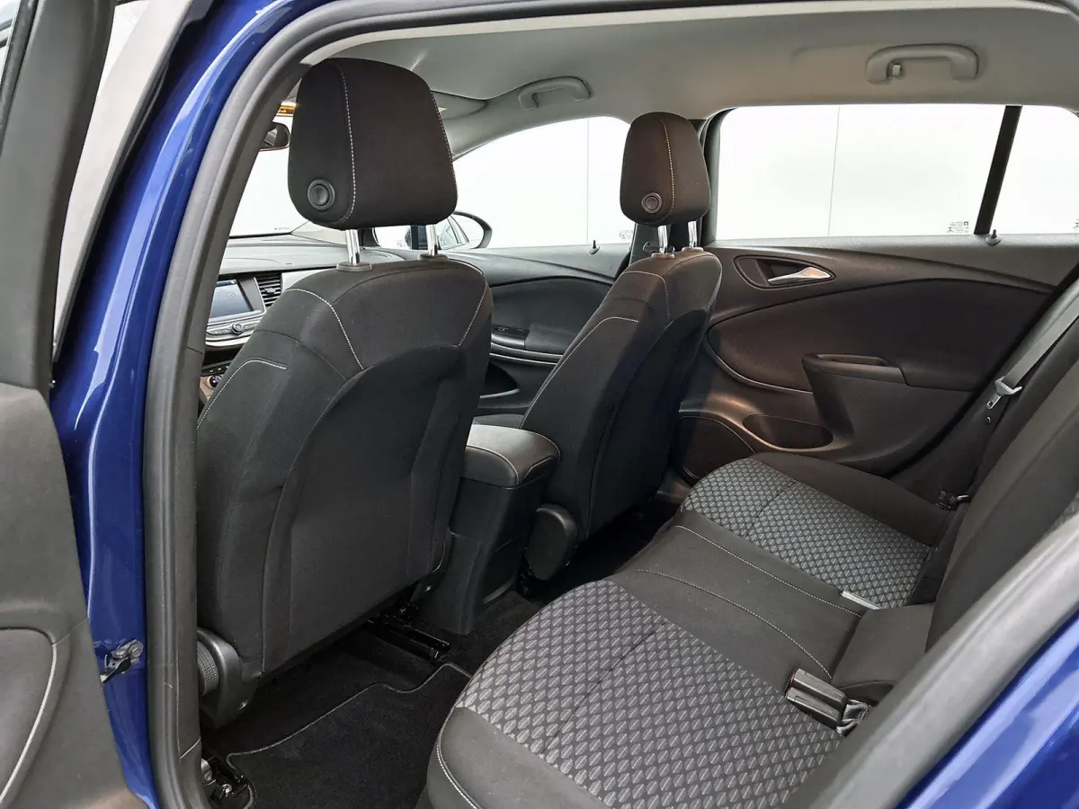 1.2 Business Edition | 110pk | Trekhaak | 49.000km! | Camera |