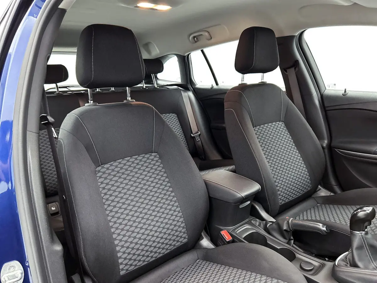 1.2 Business Edition | 110pk | Trekhaak | 49.000km! | Camera |