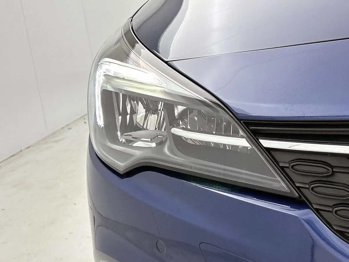 1.2 Business Edition | 110pk | Trekhaak | 49.000km! | Camera |
