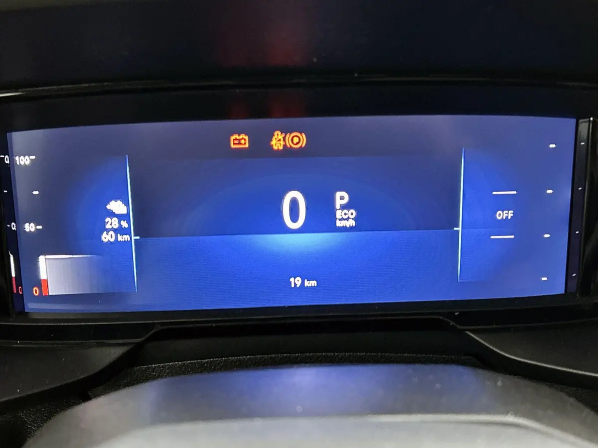 136 L2 50kWh DEMO SALE | beschikbaar vanaf 15-10-2026