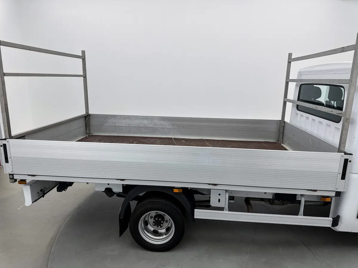 2.3 Turbo L2H1 DL Open laadbak 146pk Trekhaak 3500kg Dubbel lucht N1 Navigatie Pick up
